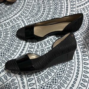 Bandolino Black Wedge Shoes